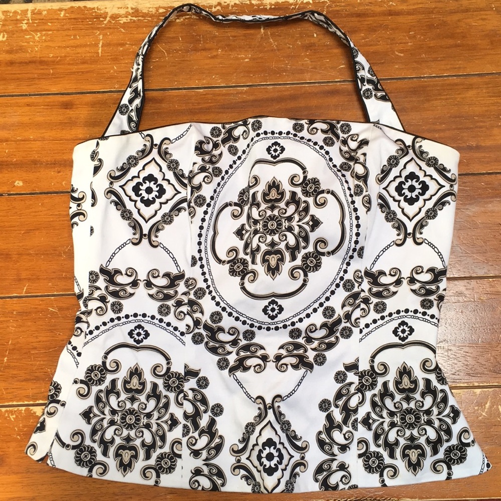 White House Black Market corset size 6